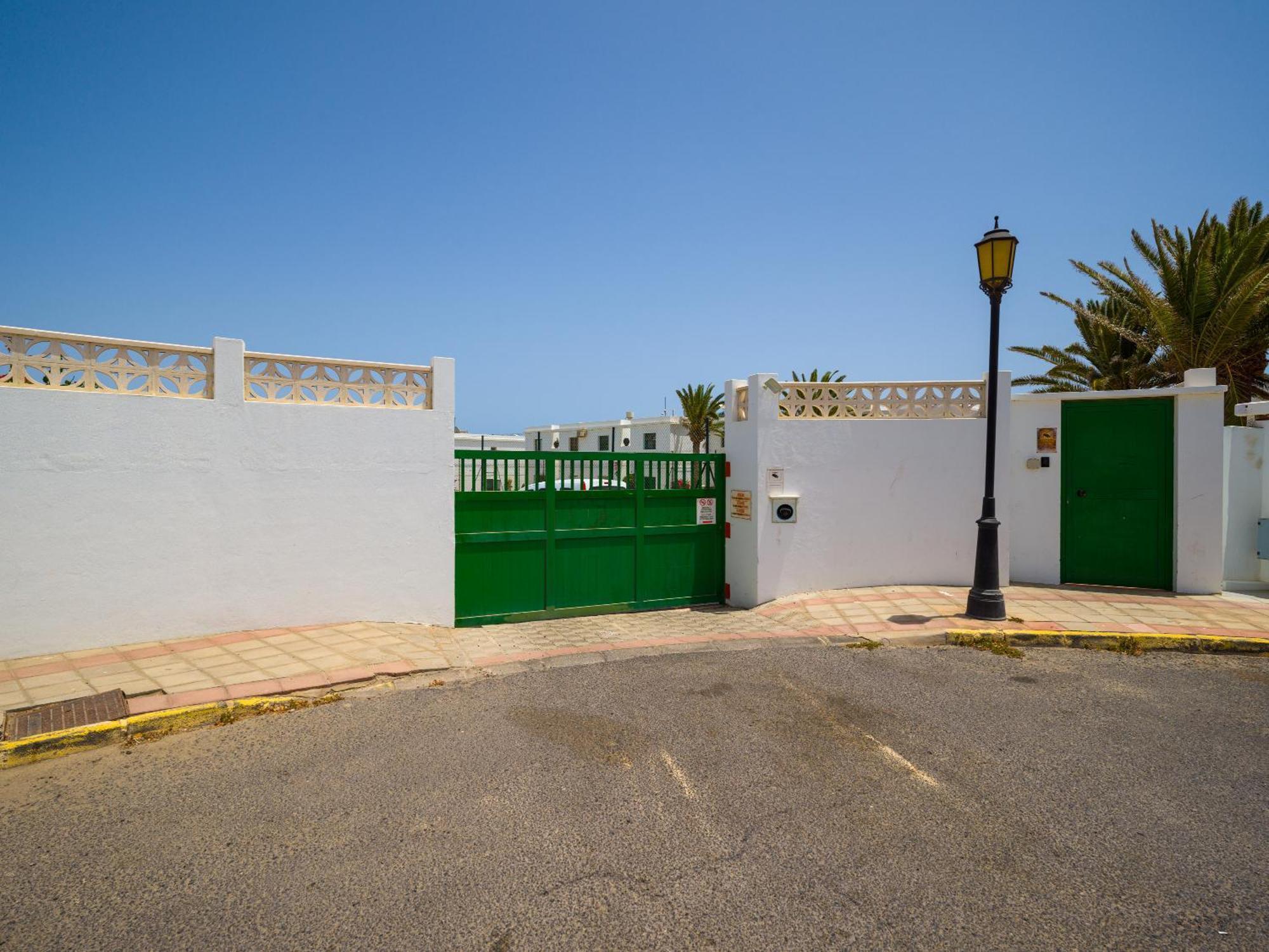 Апартаменты Sea Breeze Pool View & Wifi By Irent Fuerteventura Коральео Экстерьер фото